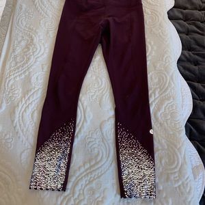 Lululemon Tight Stuff reflective tights size 4